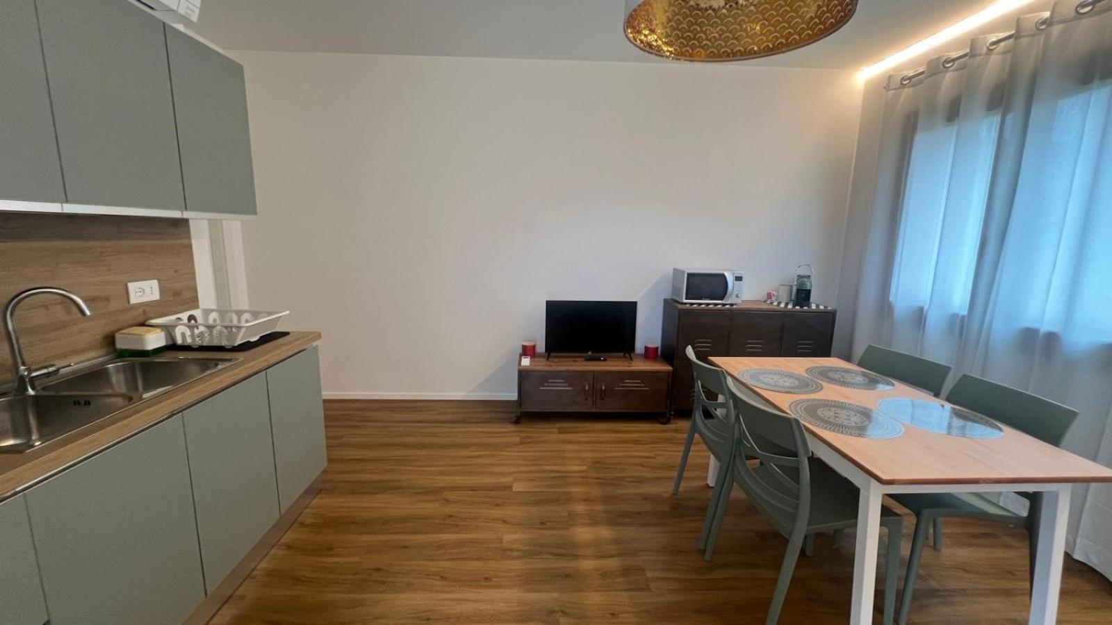 Vive Apartments Visit Veneto Express Кастельфранко-Венето Екстер'єр фото